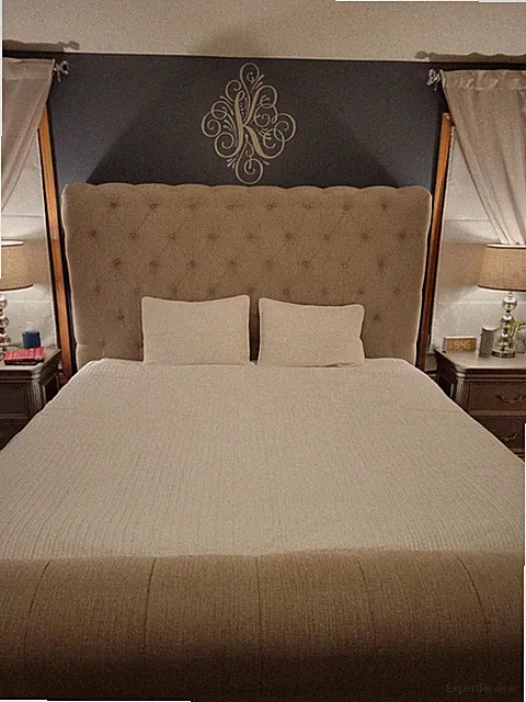 111 State Shams and Field Gear Bedding King Size White